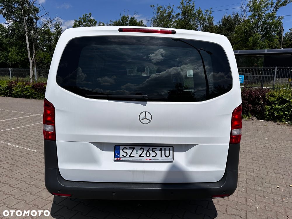 Mercedes-Benz VITO - 12