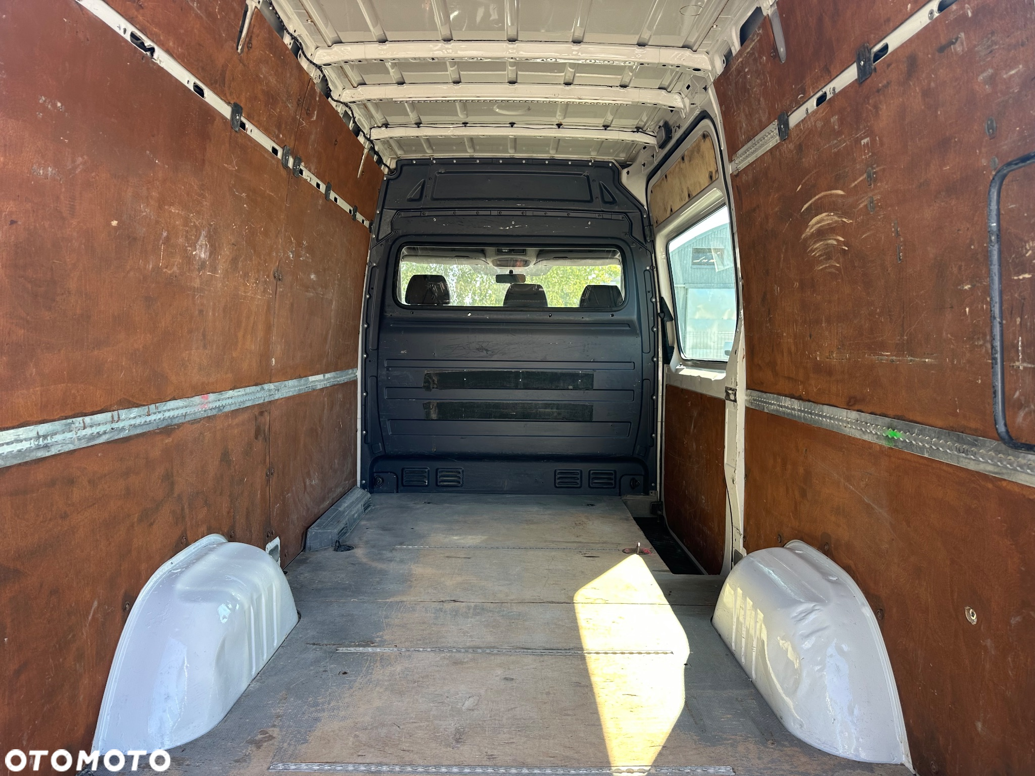 Volkswagen Crafter 2.0tdi 109ps 2011r L2H2 webasto - 11