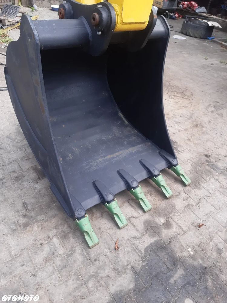Komatsu PW 130ES - 11