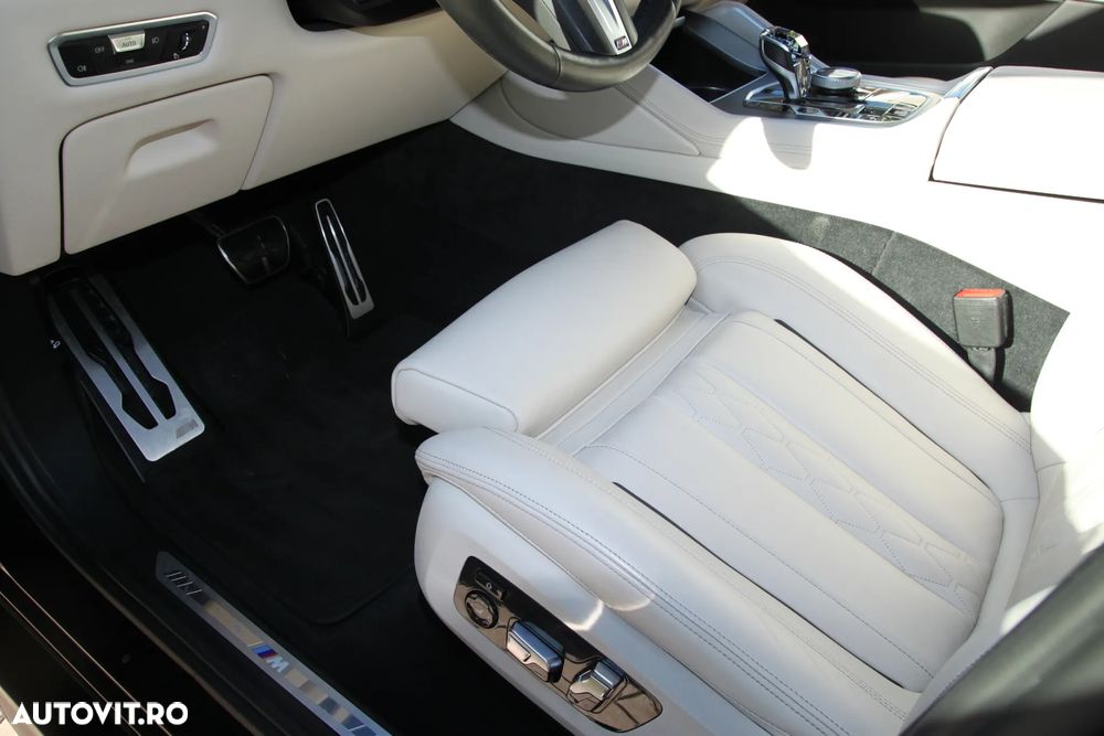 BMW X6 xDrive40i - 29