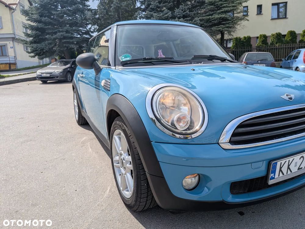 MINI ONE - 27