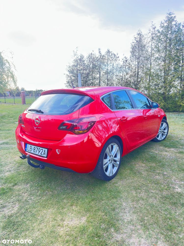 Opel Astra 1.4 Turbo Color Edition - 12