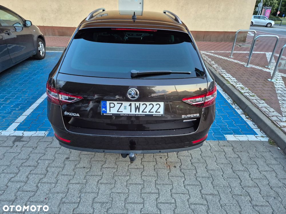 Skoda Superb 1.6 TDI Ambition - 5