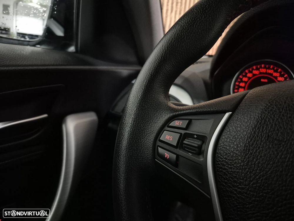 BMW 116 d EDynamics Line Sport - 14