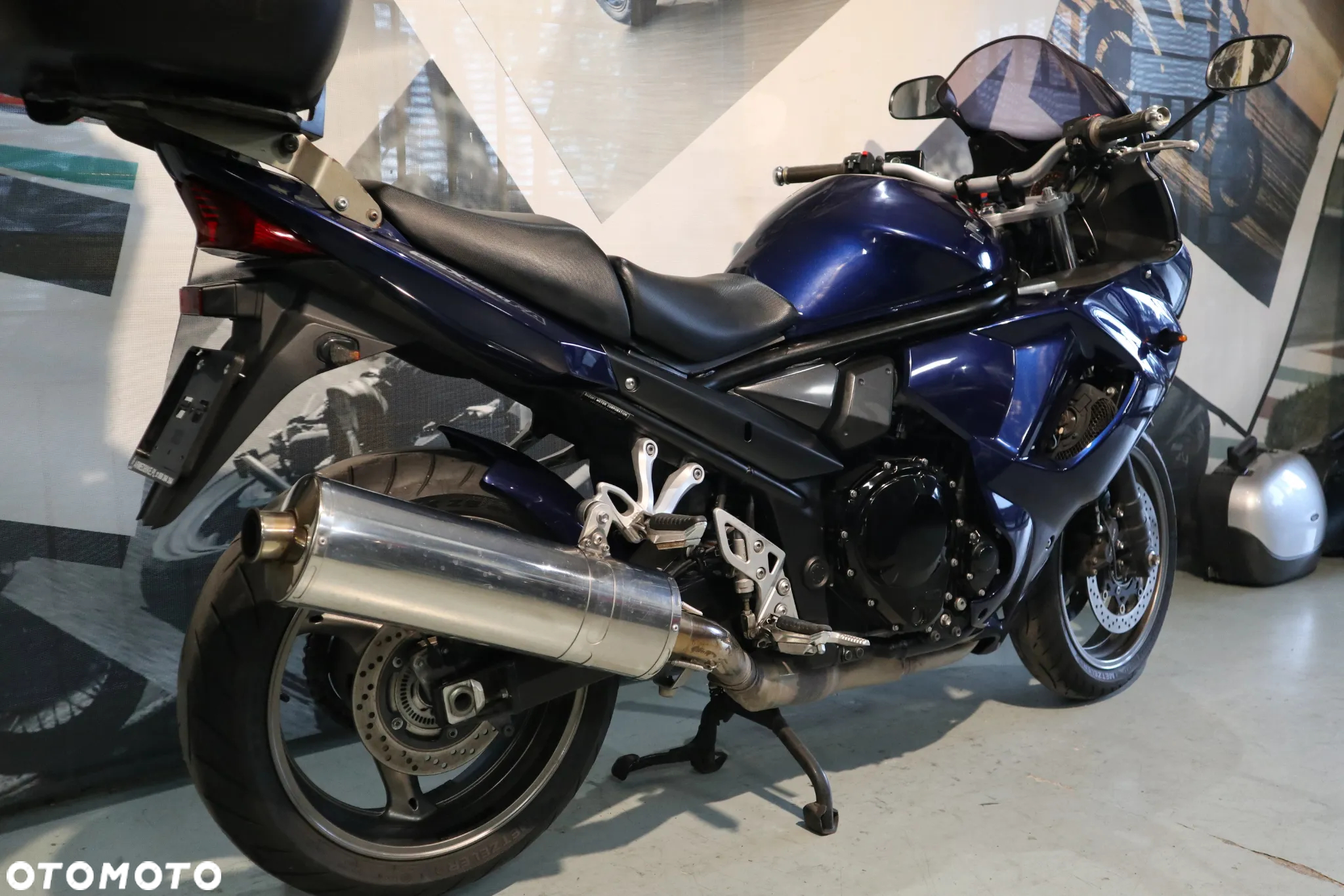 Suzuki GSX - 15