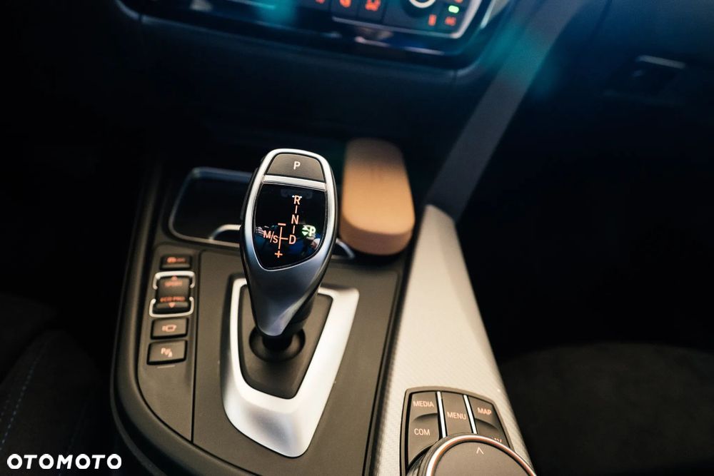 BMW Seria 4 420d xDrive M Sport - 20