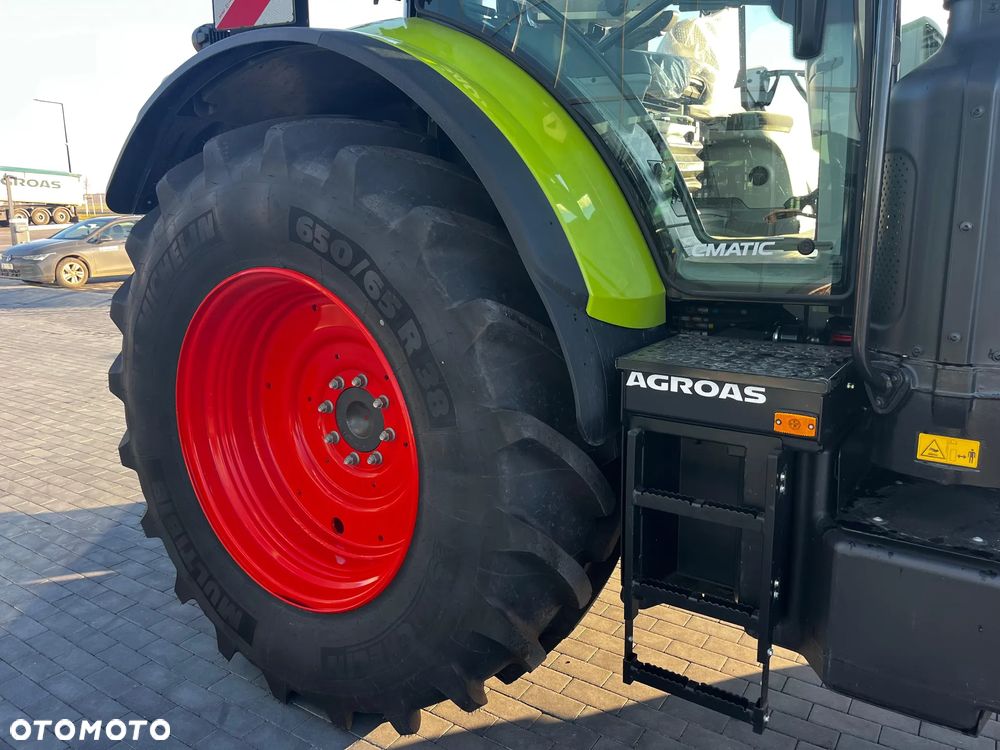 Claas ARION 630 CMATIC - 17