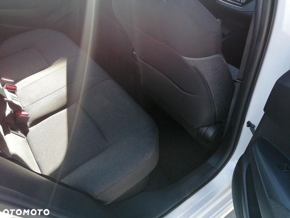 Toyota Corolla 1.8 Hybrid Comfort - 10