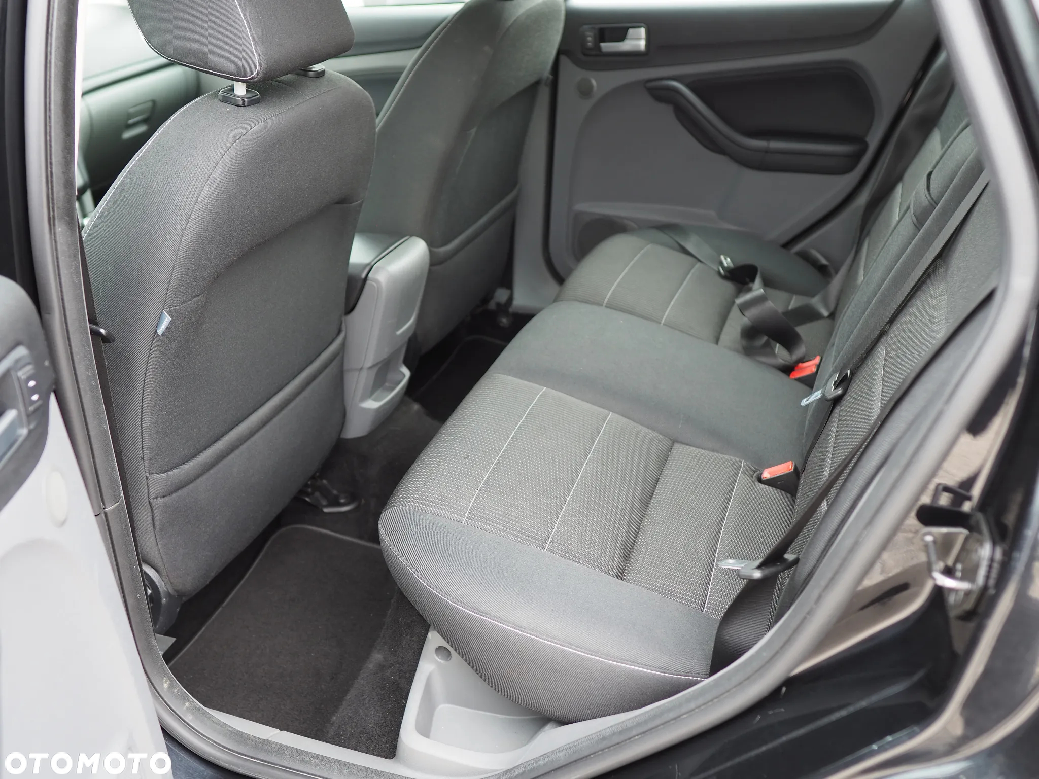 Ford Focus - 18