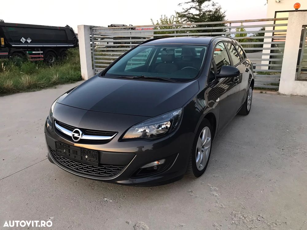 Opel Astra 1.4 Turbo preg. GPL Sport - 1