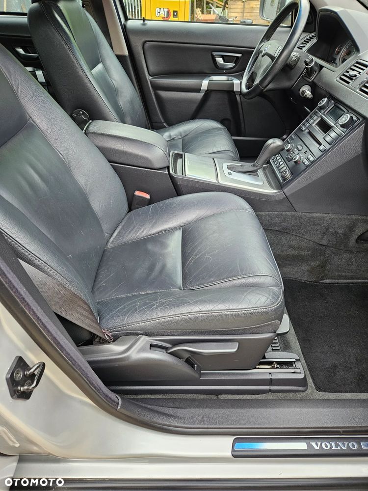 Volvo XC 90 - 23