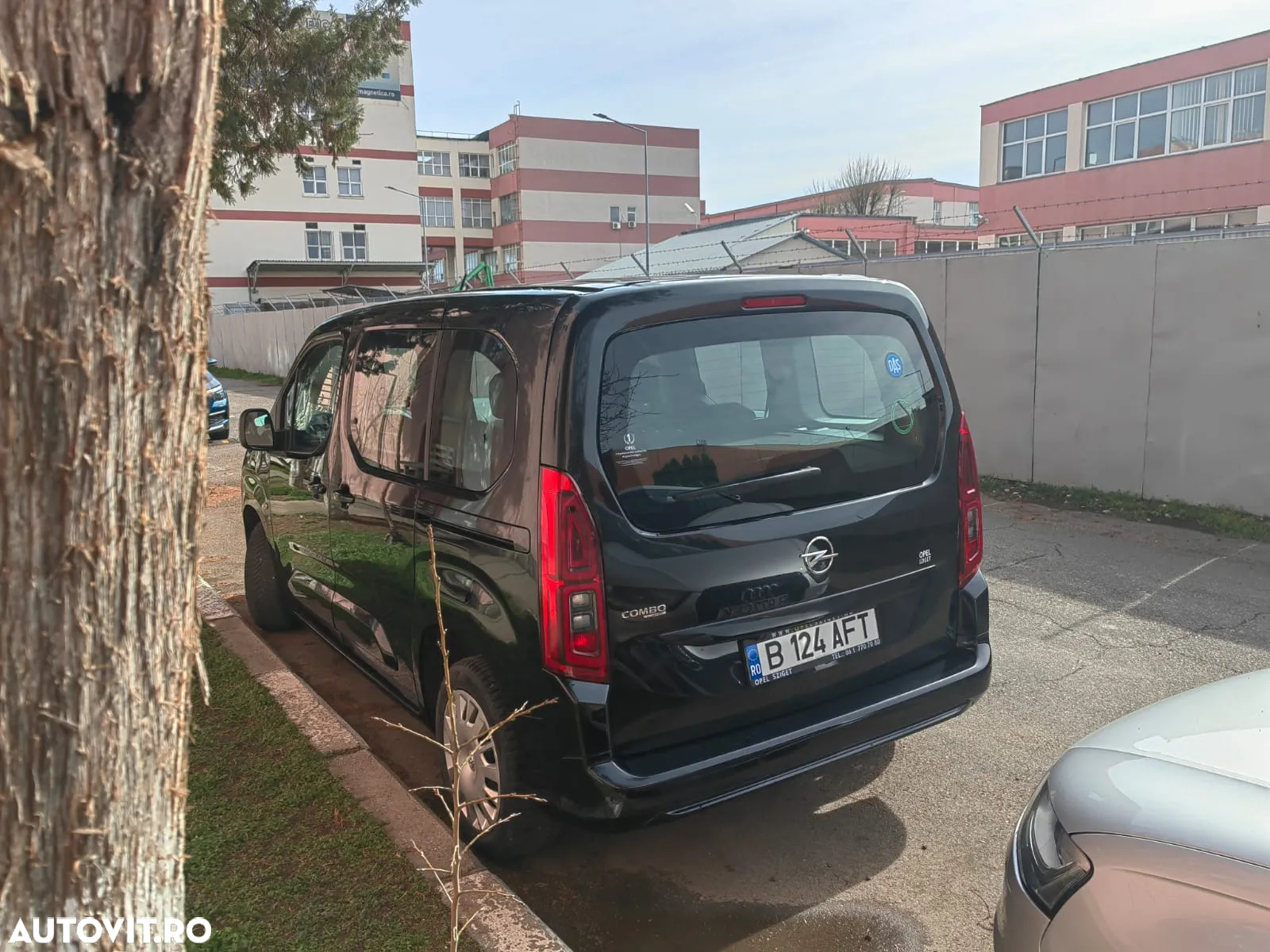 Opel Combo Life 1.5 D Start/Stop - 3