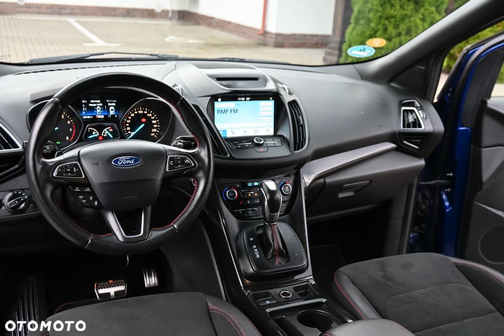 Ford Kuga 1.5 EcoBoost 4x4 ST-Line - 38