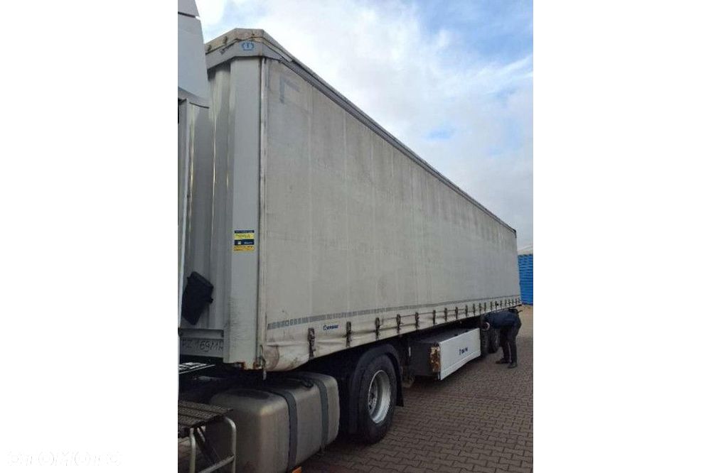 Krone Trailer Curtainsider Sliding Roof Straight - 1