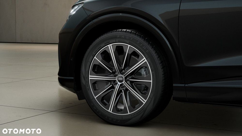 Audi Q4 Sportback e-tron - 5
