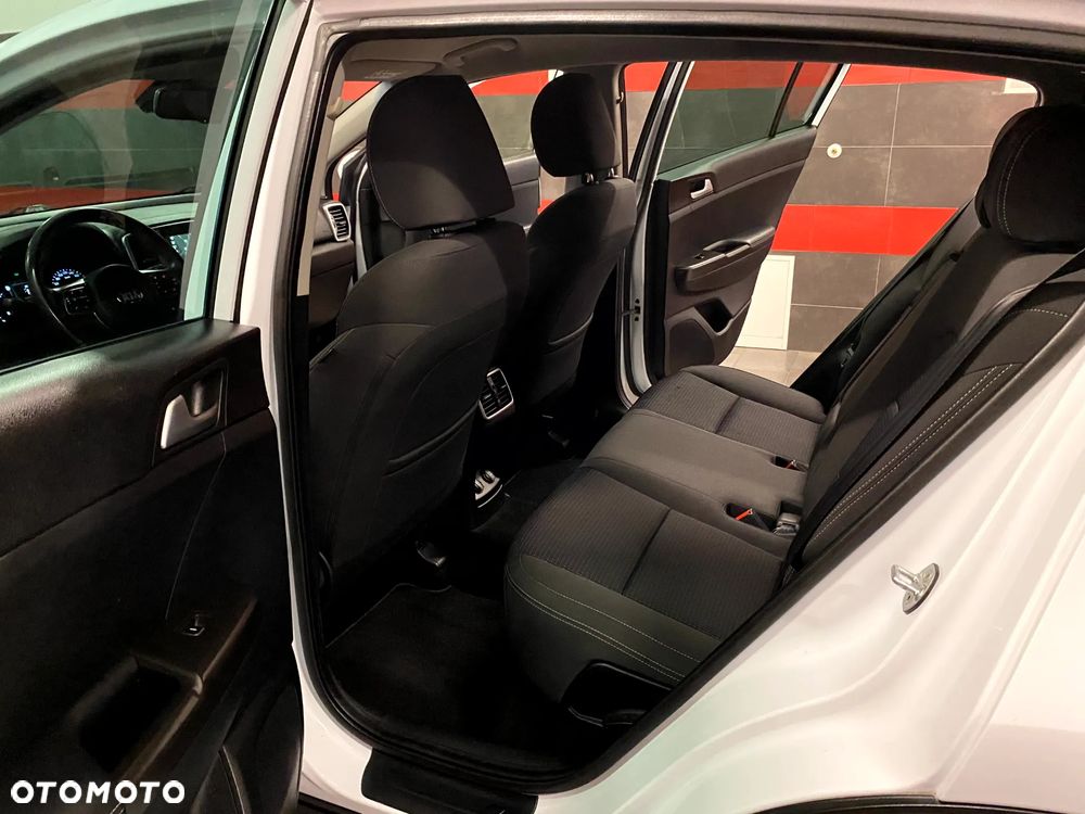 Kia Sportage 1.6 GDI L Business Line 2WD - 20