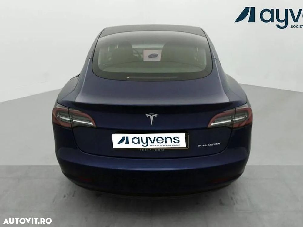 Tesla Model 3 Langstreckenbatterie Allradantrieb Dual Motor - 11