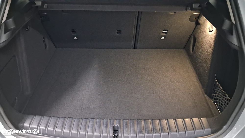 BMW 116 Standard - 32