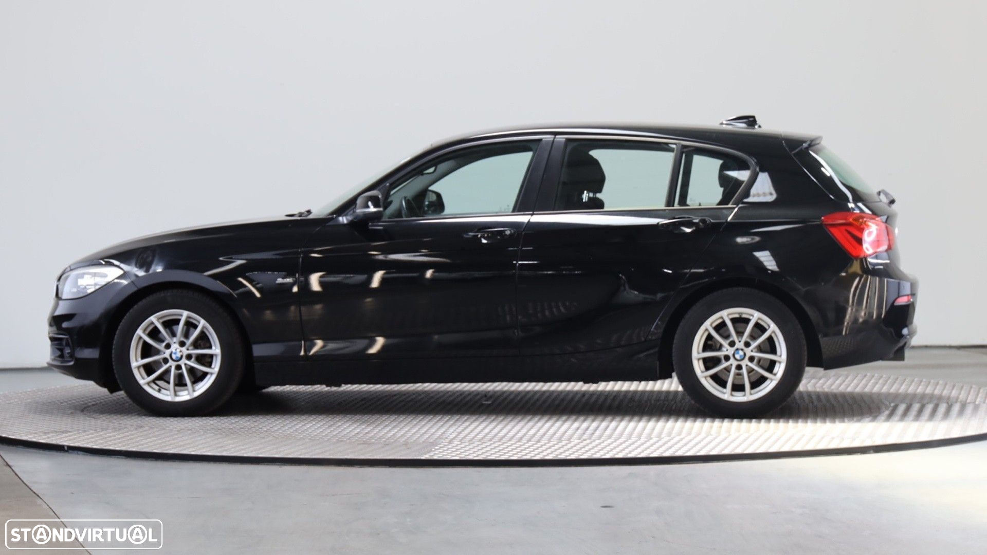 BMW 116 d Line Sport - 4