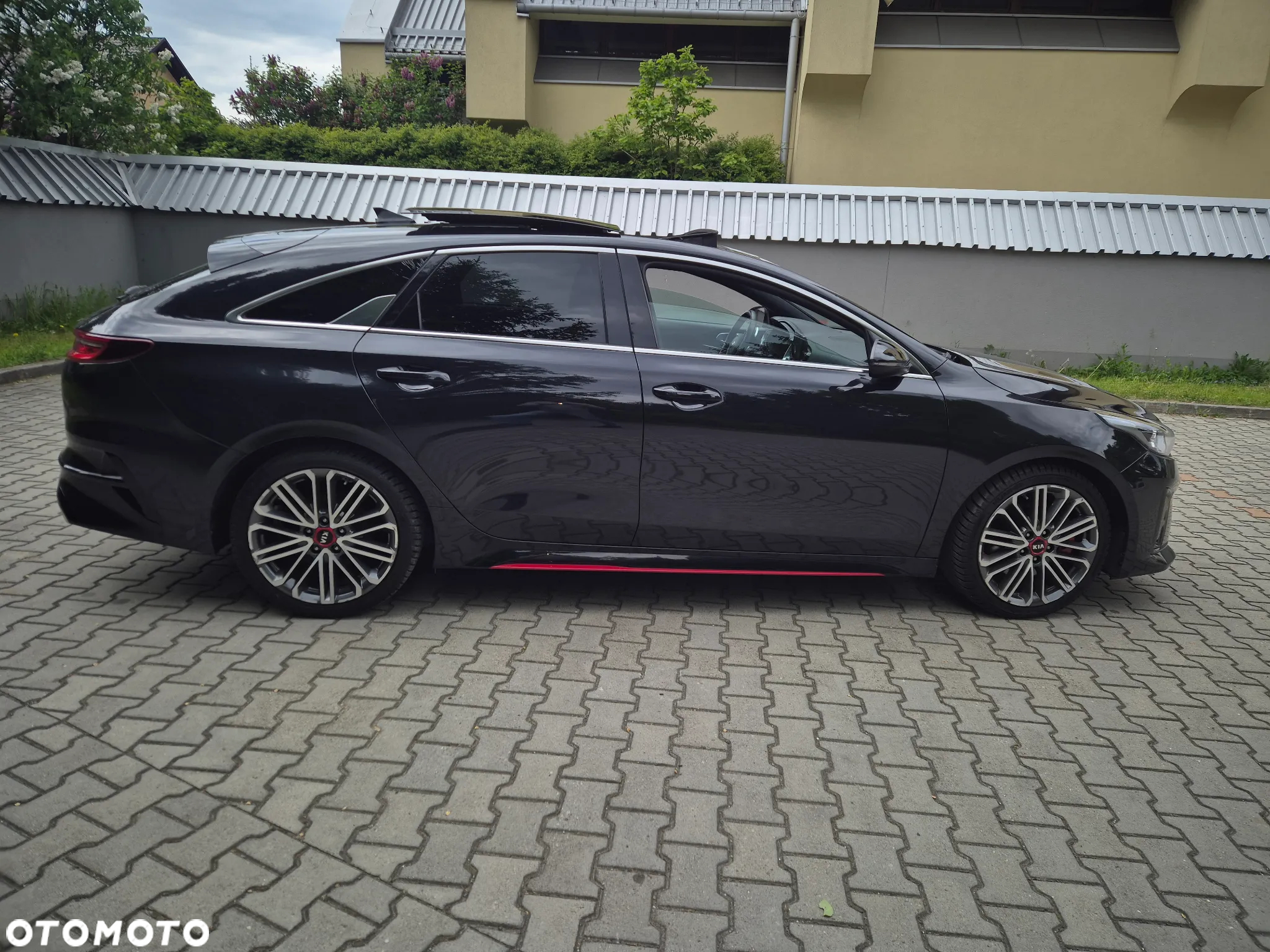 Kia ProCeed 1.6 T-GDI GT DCT - 5