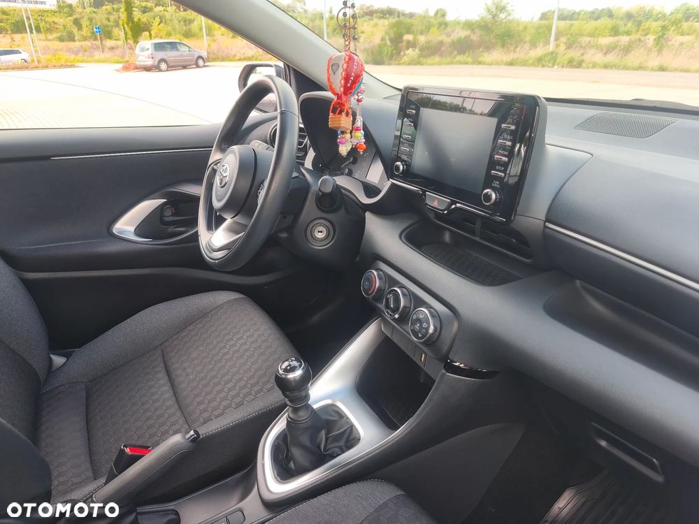Toyota Yaris 1.5 Comfort - 18