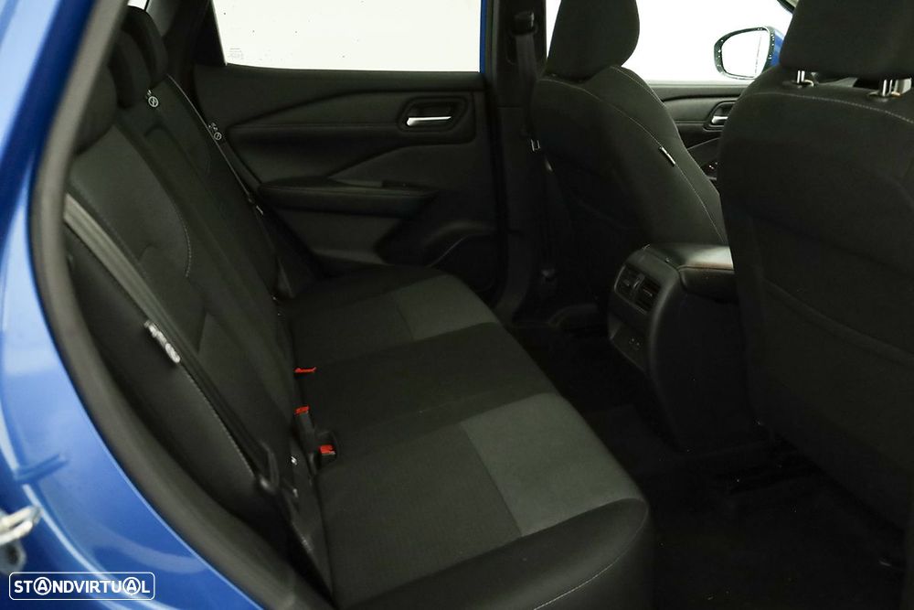 Nissan Qashqai 1.3 DIG-T N-Connecta - 22