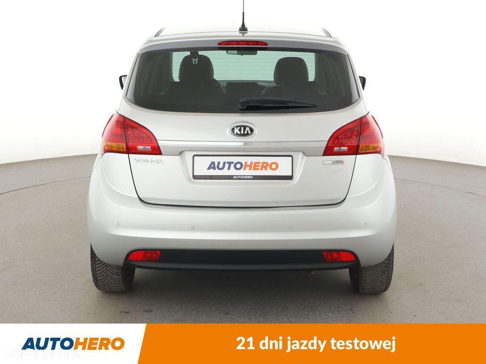 Kia Venga 1.4 L - 5