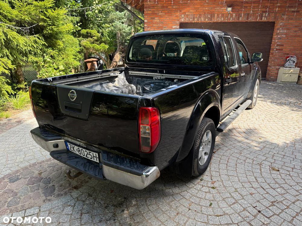 Nissan Navara 2.5 D LE - 6