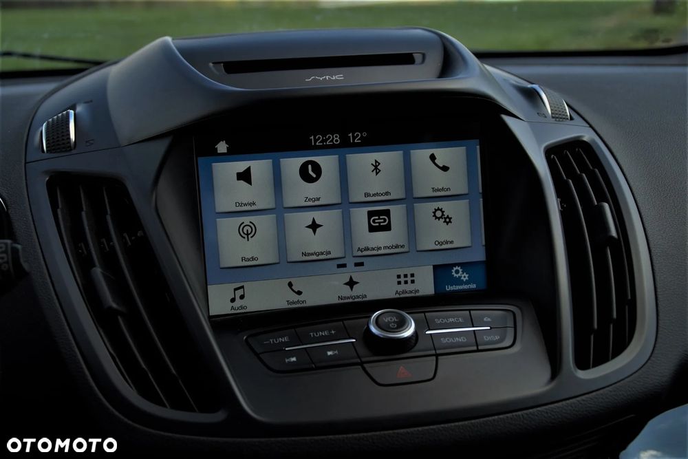 Ford Kuga - 35