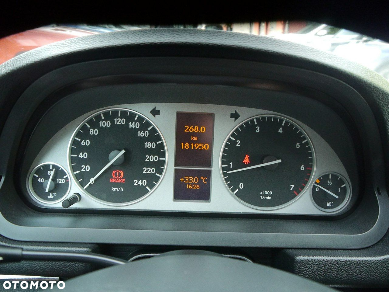 Mercedes-Benz Klasa B 180 BlueEFFICIENCY SPORT EDITION - 16