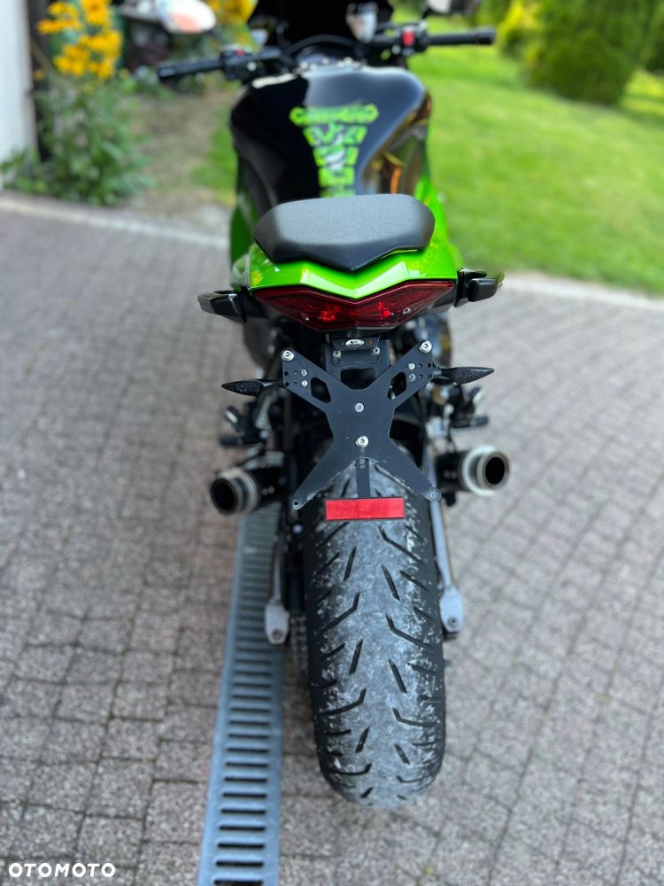 Kawasaki Z - 19