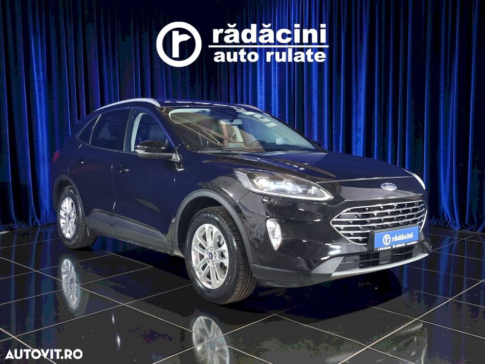 Ford Kuga - 1
