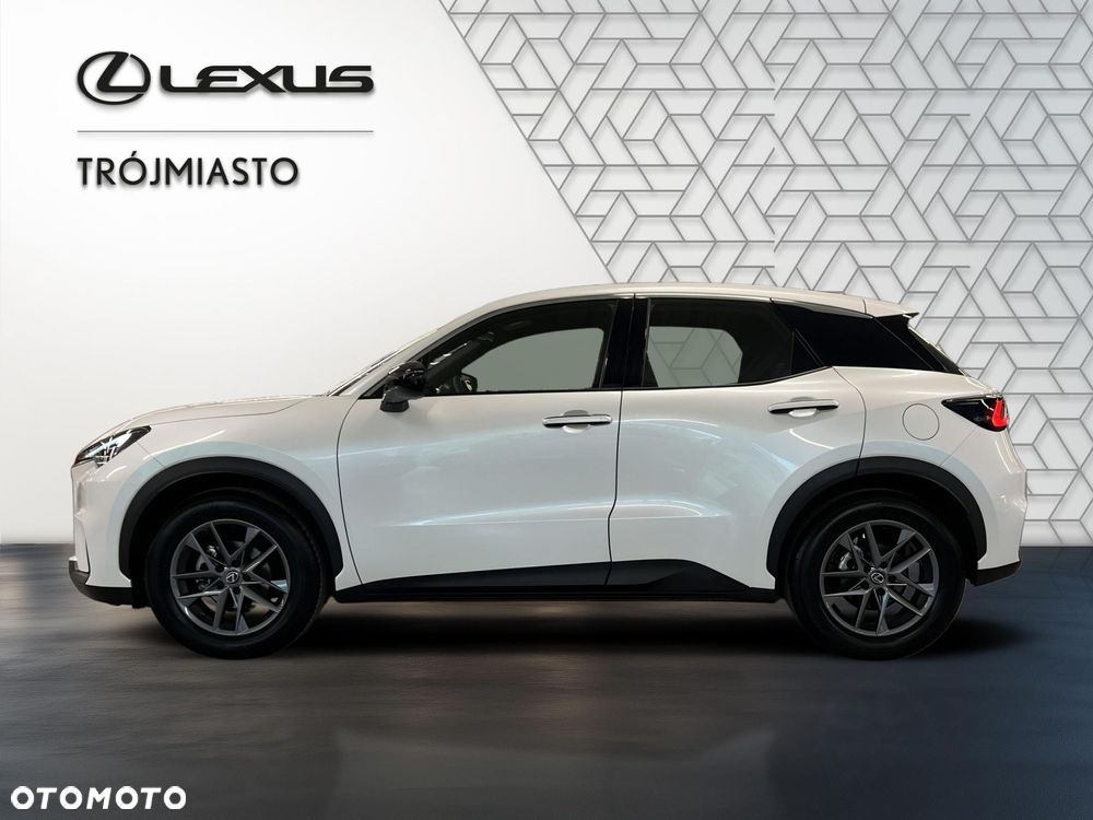 Lexus LBX 1.5 Hybrid - 3
