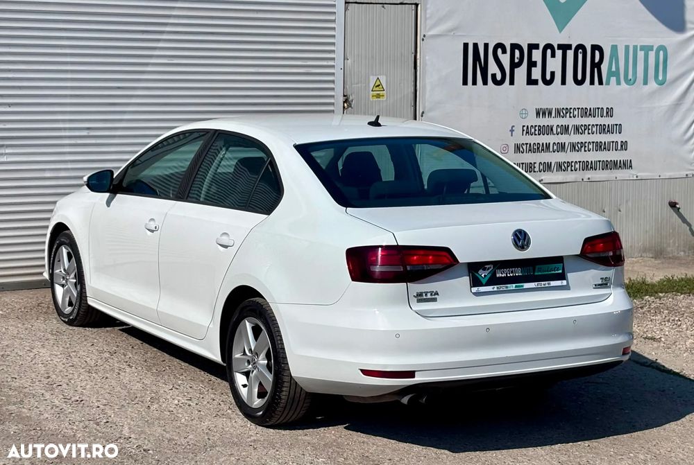 Volkswagen Jetta 1.4 TSI Comfortline - 14