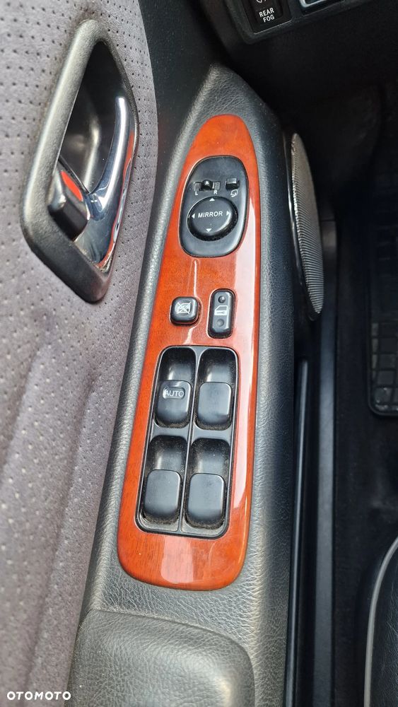 Lexus IS 200 Elegance - 18