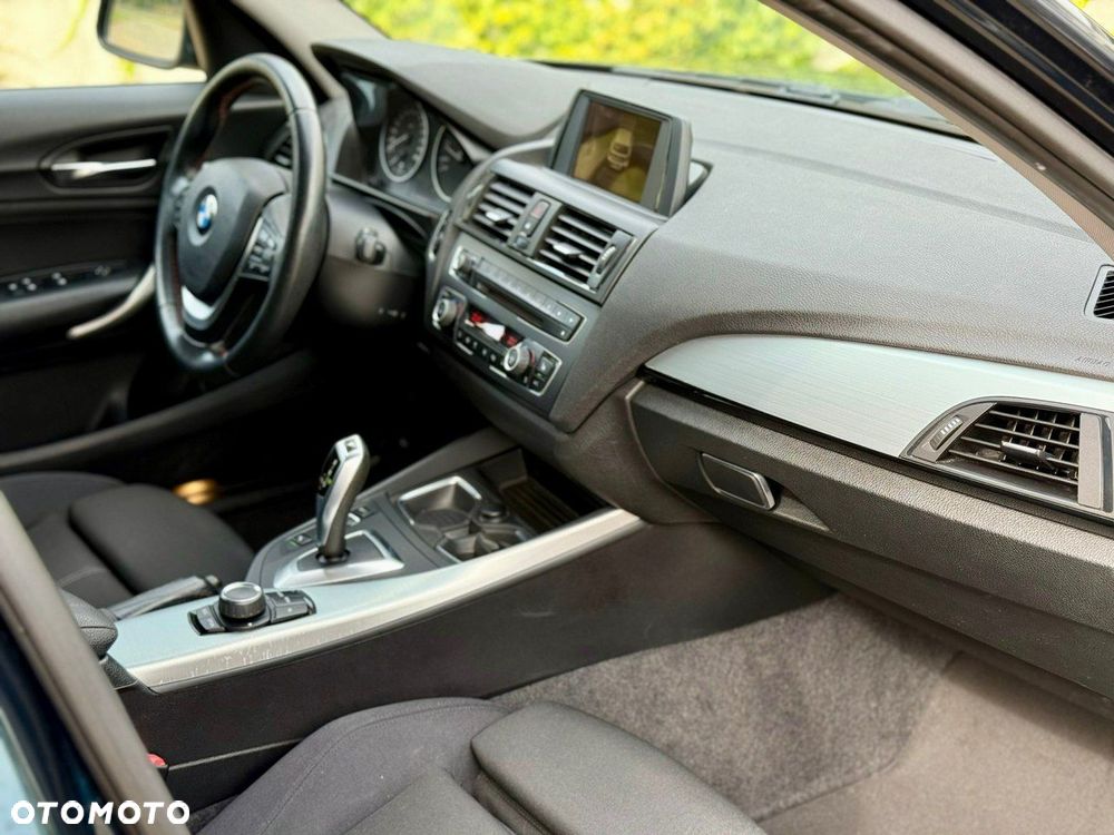 BMW Seria 1 118i Sport Line - 7
