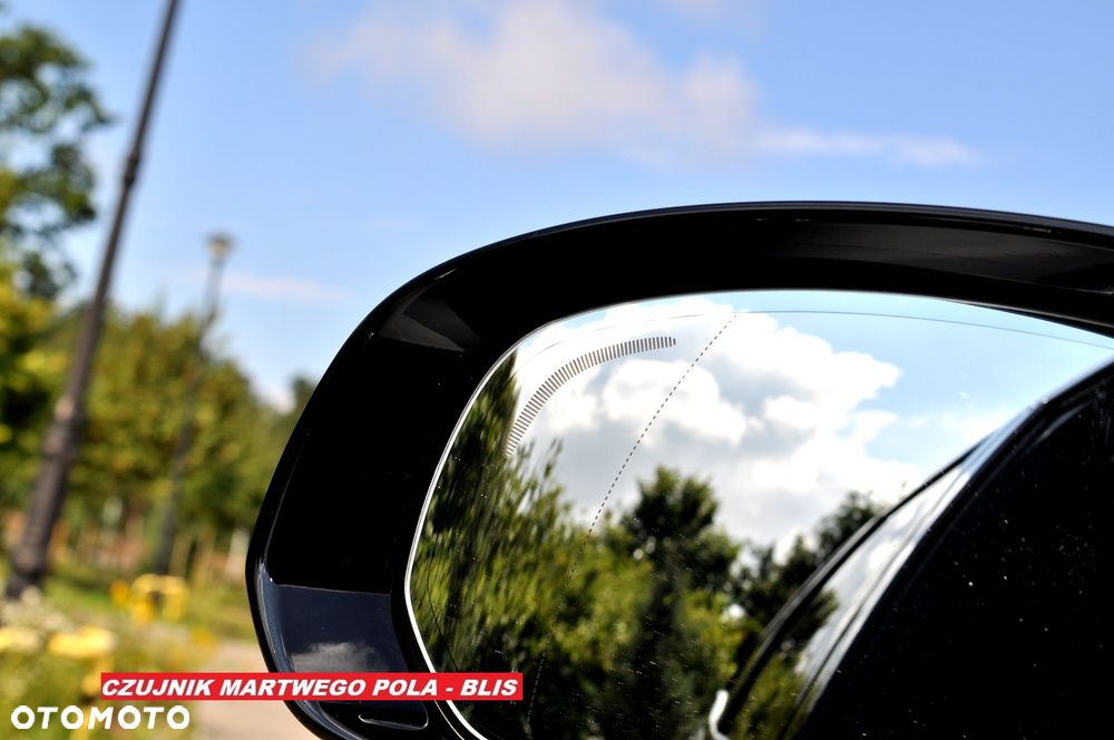 Volvo XC 60 B5 B AWD Plus Dark - 31