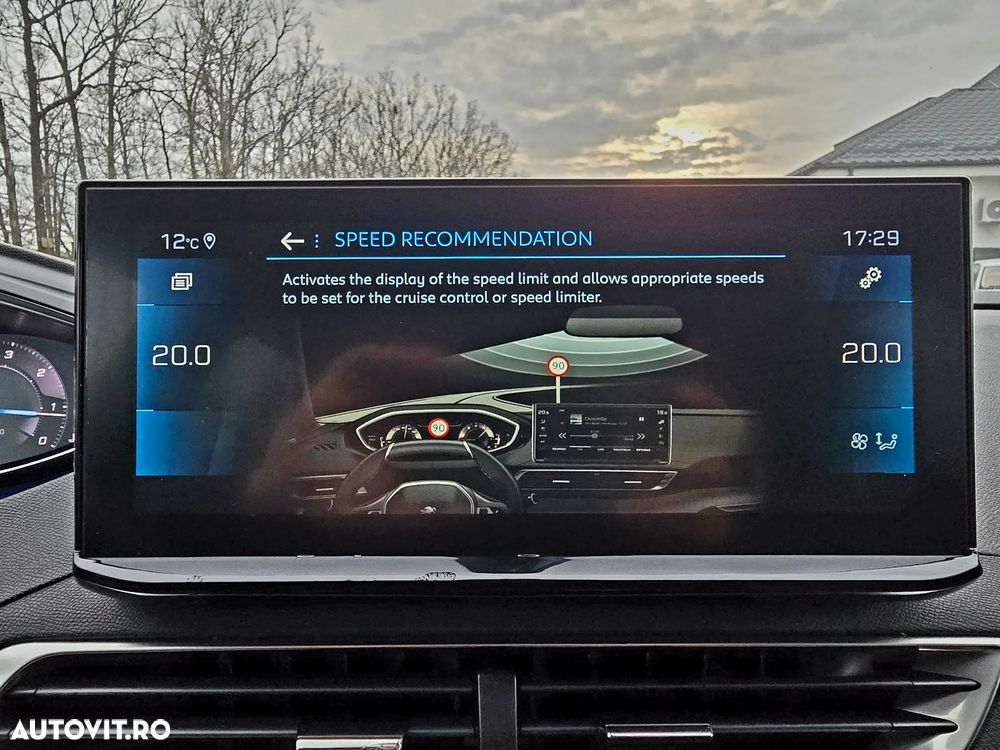 Peugeot 3008 1.5 BlueHDI 130 S&S BVM6 Allure Pack - 32