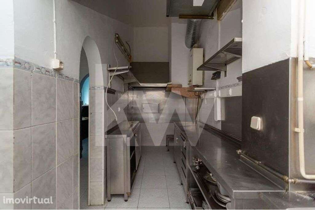 Loja para Comércio/Restaurante no Dafundo - Grande imagem: 4/12