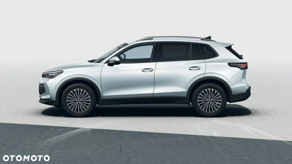 Volkswagen Tiguan - 10