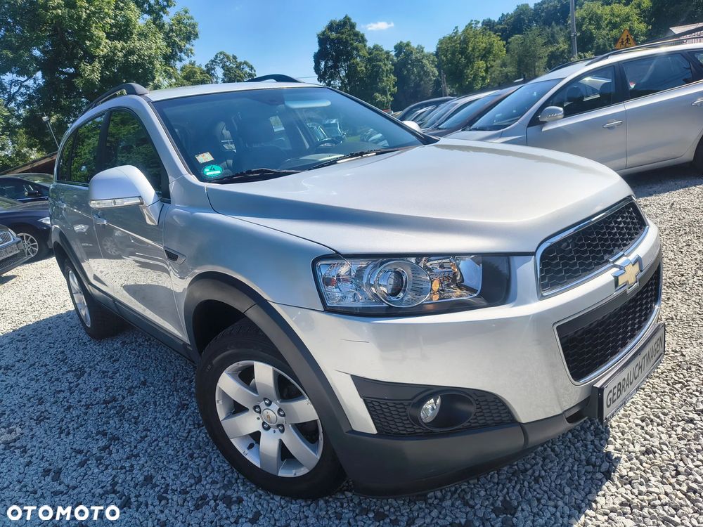 Chevrolet Captiva 2.4 2WD Travel Edition - 1