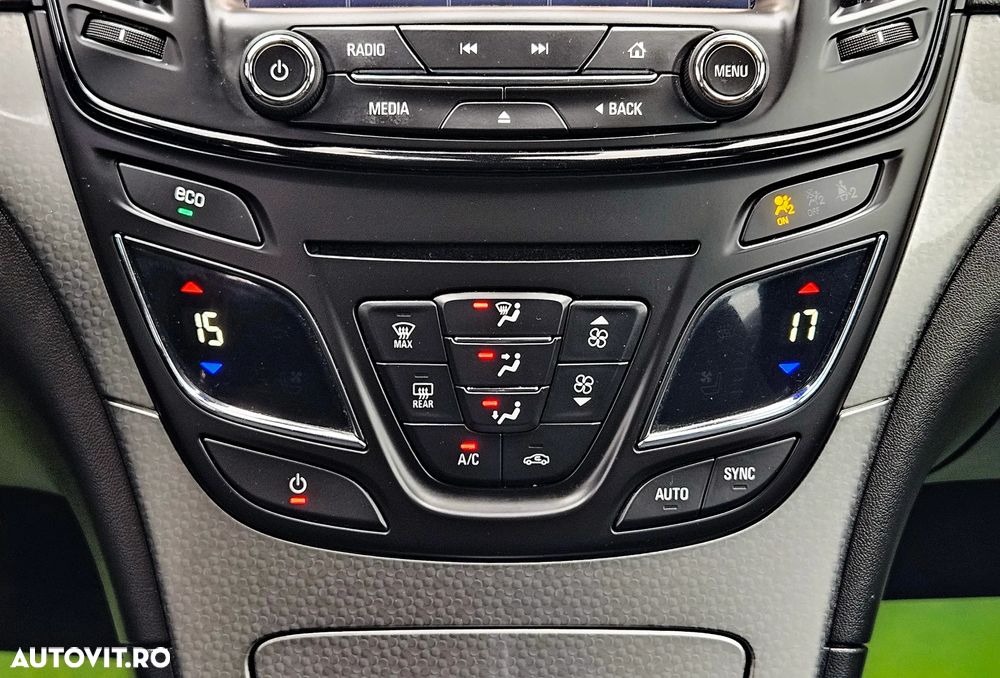 Opel Insignia - 18
