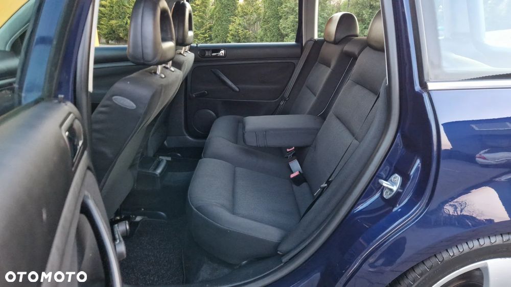 Volkswagen Passat 1.9 TDI - 9