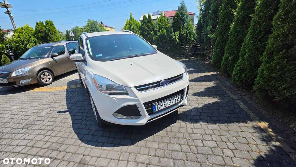 Ford Escape 2.0 EcoBoost AWD Titanium - 15