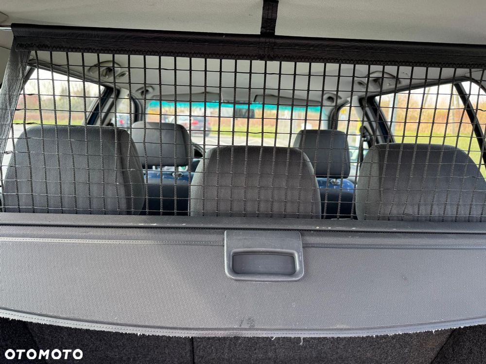 Skoda Octavia 2.0 Ambiente - 9