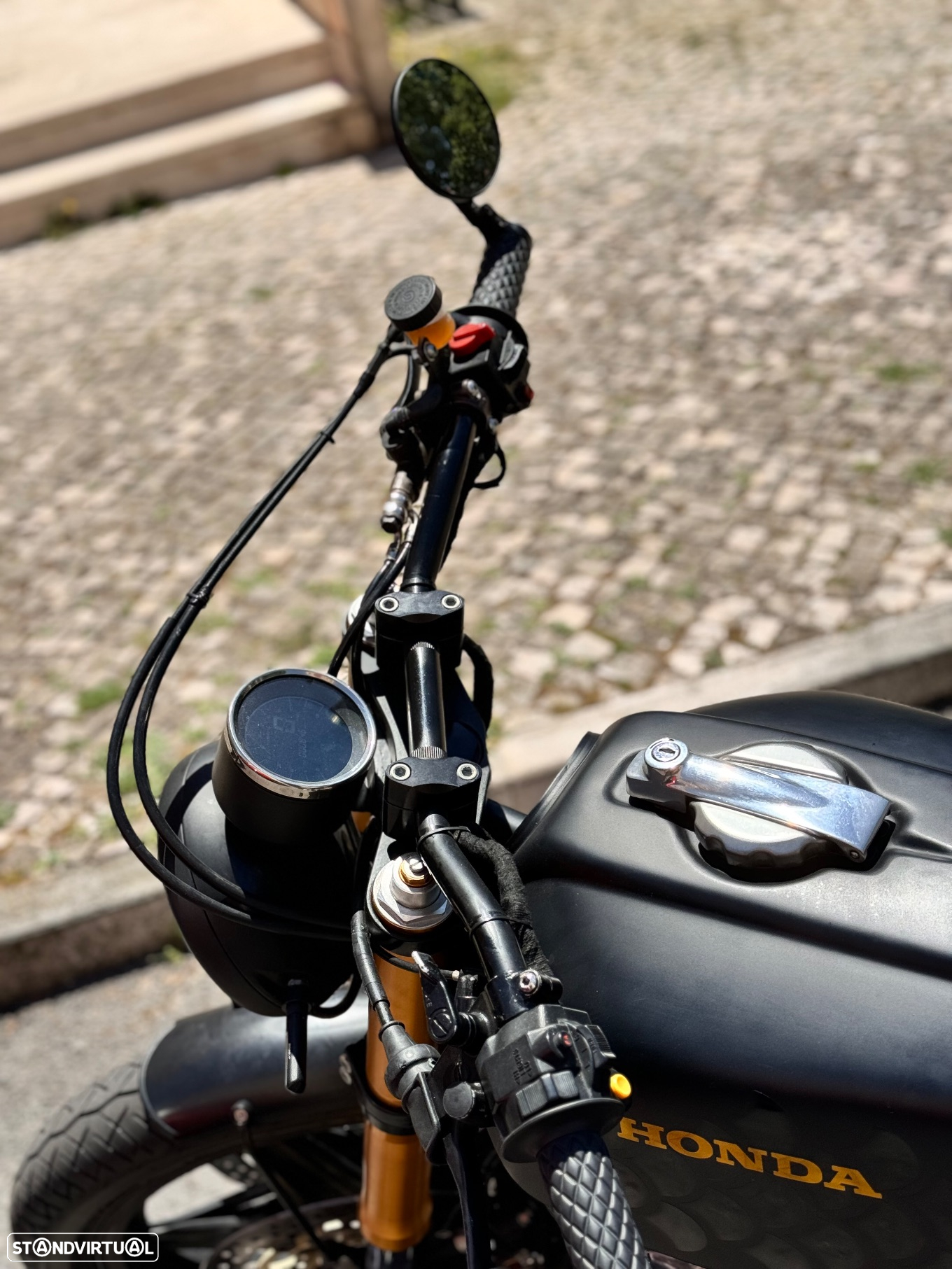 Honda CB CB 750 - 25