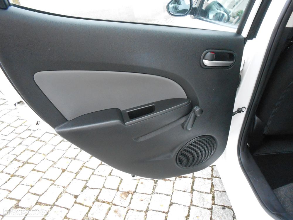 Mazda 2 1.3 MZR Comfort - 20