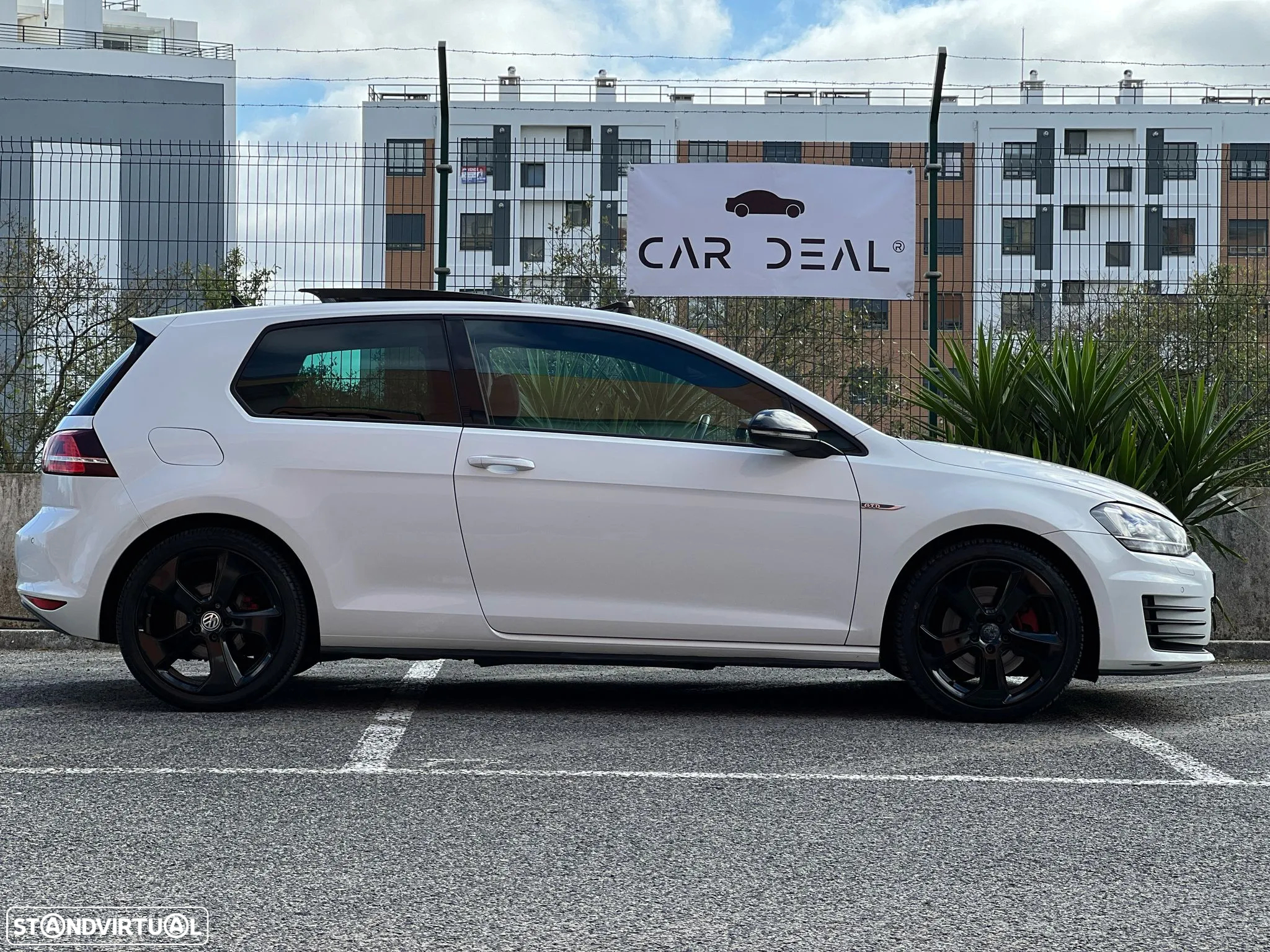 VW Golf 2.0 TDI GTD DSG - 7
