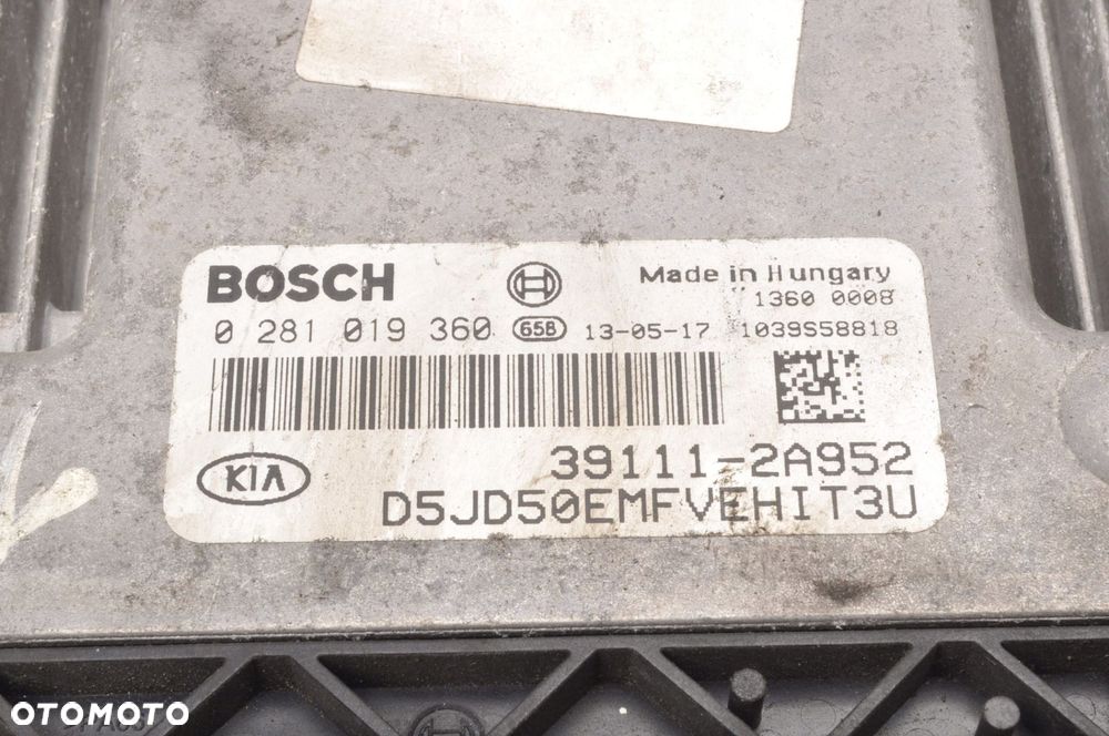 I30 II KIA CEED II 1.6 CRDi 128KM KOMPUTER STEROWNIK SILNIKA 39111-2A952 - 2