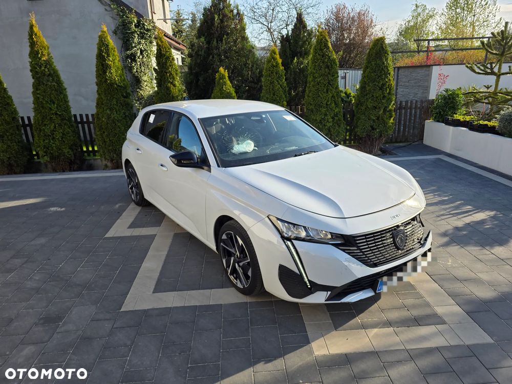 Peugeot 308 - 1